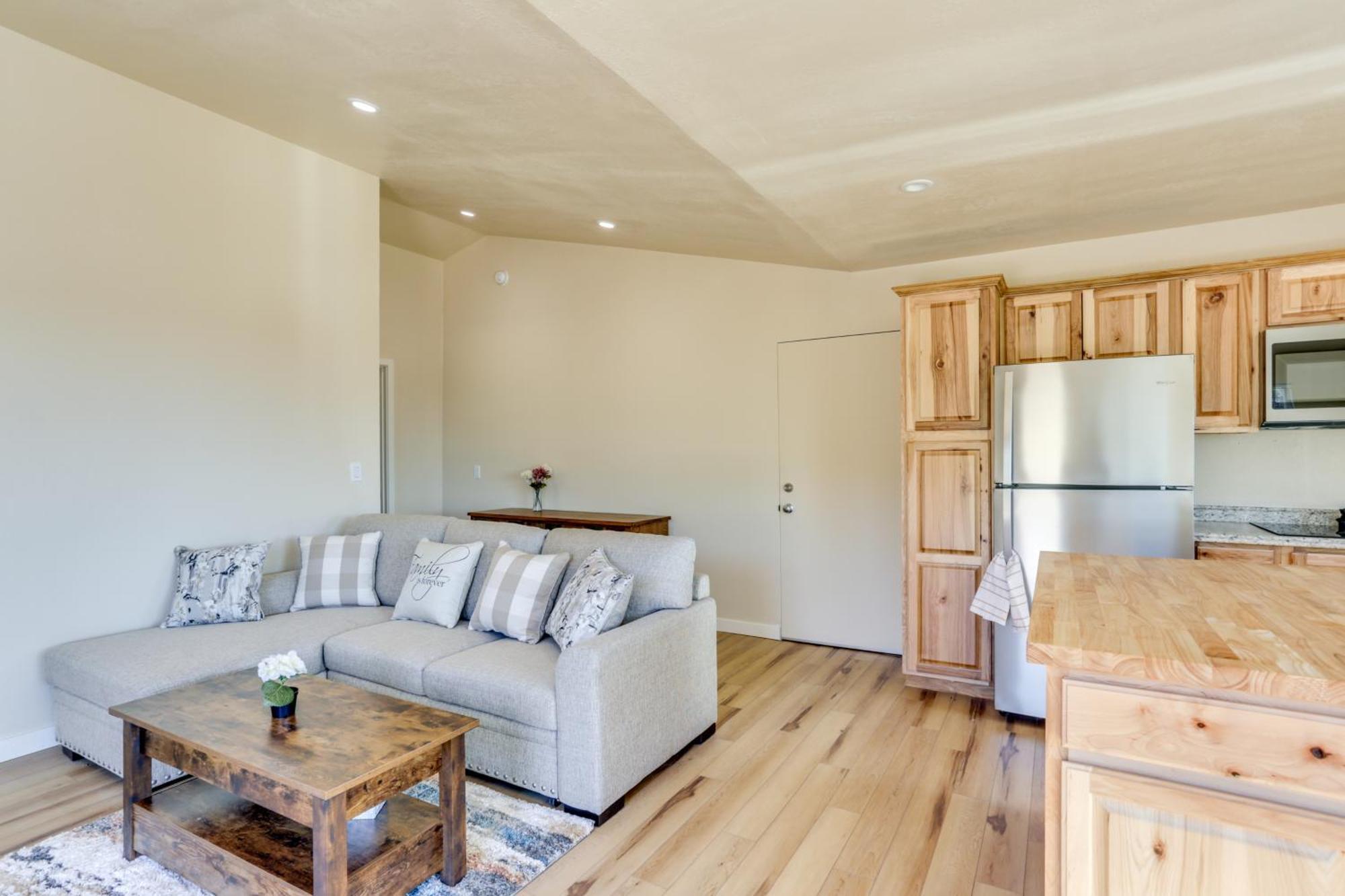 Comfy Duplex Near Hiking And Sightseeing! * Oakhurst