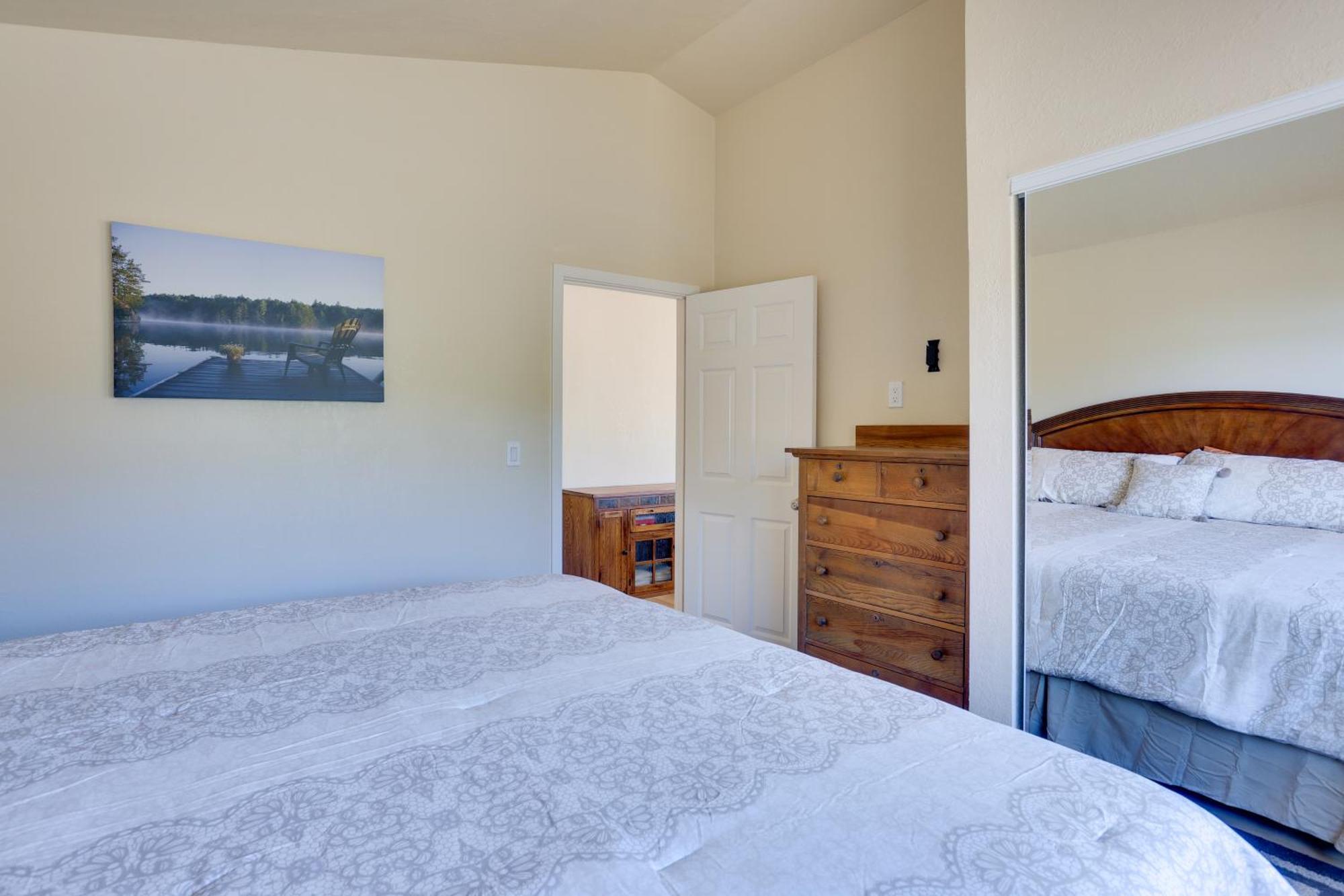 Comfy Duplex Near Hiking And Sightseeing! Oakhurst
