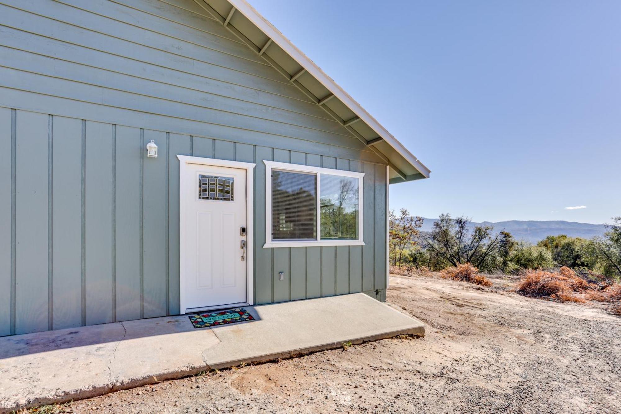 Holiday home Comfy Duplex Near Hiking And Sightseeing! *